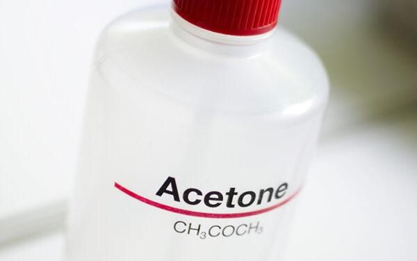 Solvent/Cleaners/Acetone/Thinners